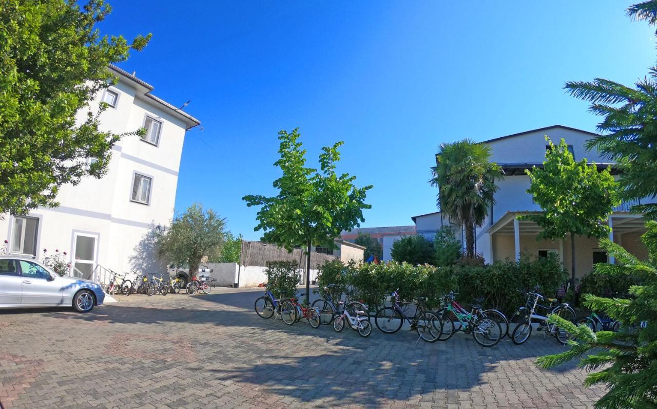 Hotel Bicaj Shkodër Buitenkant foto