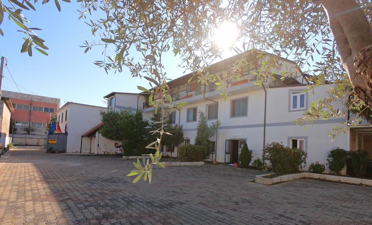 Hotel Bicaj Shkodër Buitenkant foto